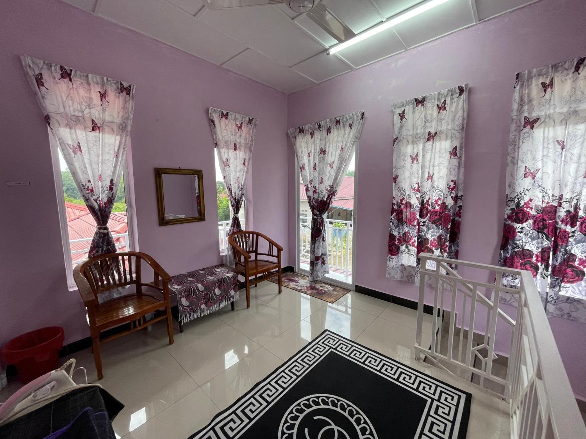Dan'S Homestay Bangau Temerloh Eksteriør bilde