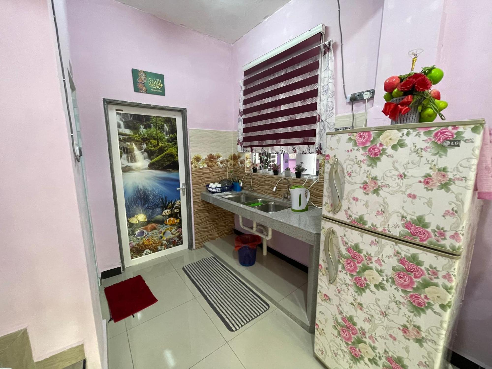 Dan'S Homestay Bangau Temerloh Eksteriør bilde